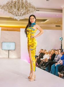Jennifer Zhang, Walks The Runway At New York Fashion Week And Appears On Times Square Billboard, Latest celebrity, entertainment, news ,in the world, vnmaths